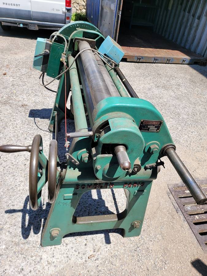 Rouleuse à tôle BOMBLED 217H