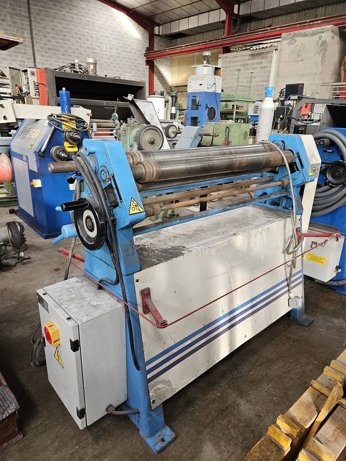 Rouleuse à tôle occasion FAMAR